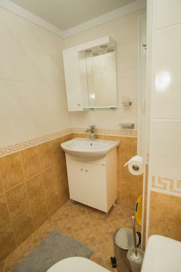 Двойна Стая I - Къща За Гости Зоя Apartment Tsarevo Exterior photo